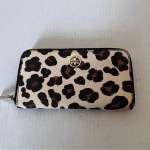 Tory Burch leopard wallet